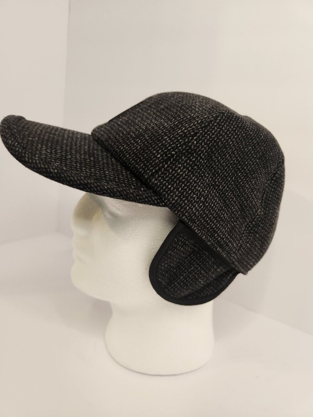 EDIKO Succest Gray Wool Blend Hat w/ Ear Flaps Lined Winter Golf Cap
